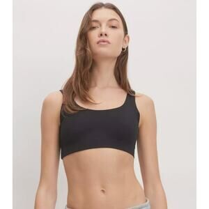 EVERLANE Women's The Perform Sports Bra Size XS Black Double Scoop NWT